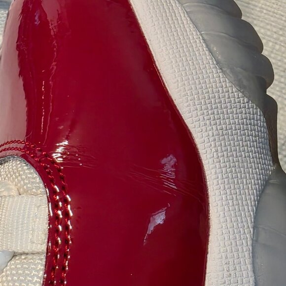 Nike Air Jordan 11 Retro "Cherry" Varsity Red White Men’s Size 9.5 CT8012-116 - Picture 14 of 16